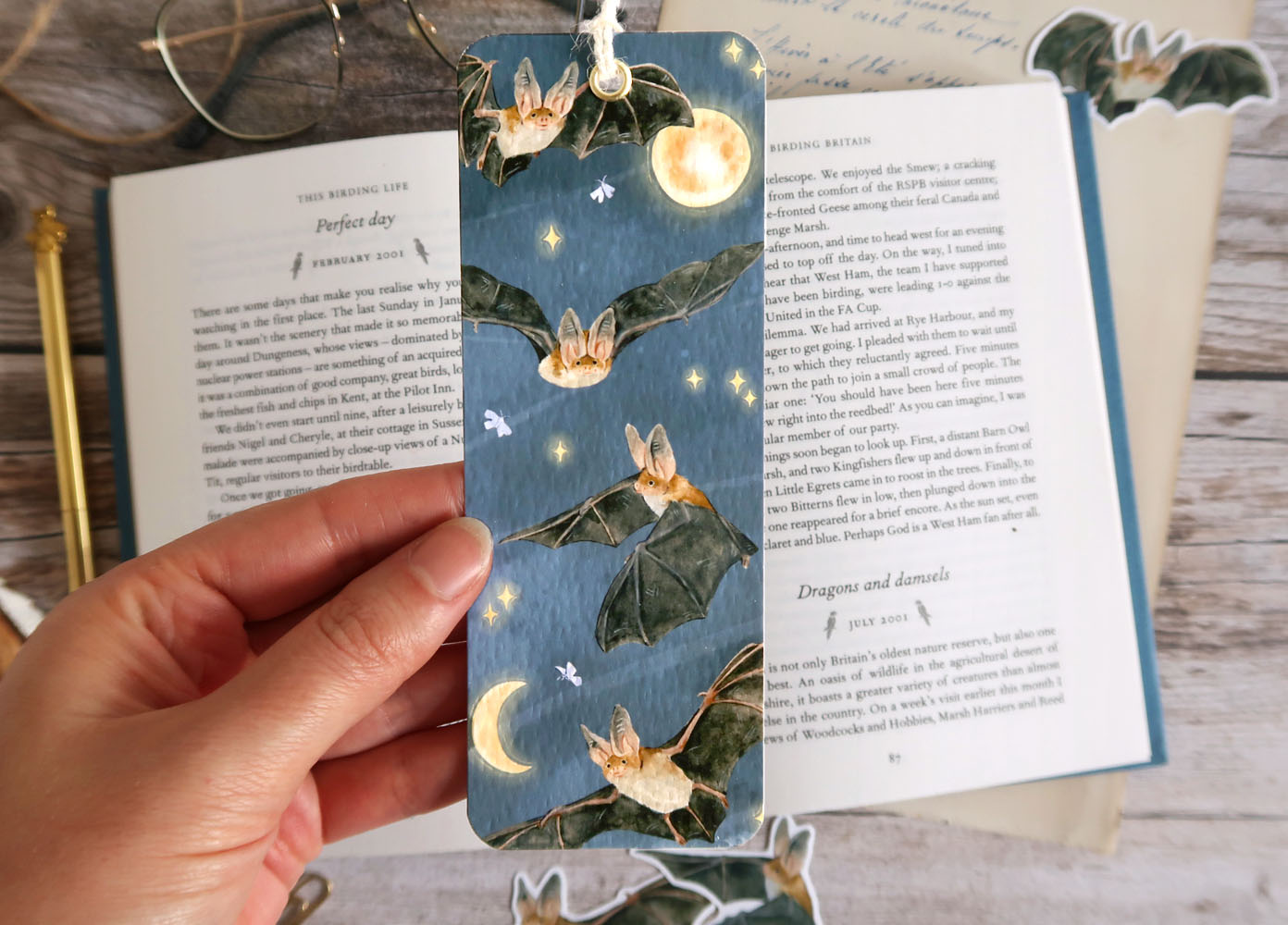 marque-page artisanal motif chauves-souris et ciel étoilé