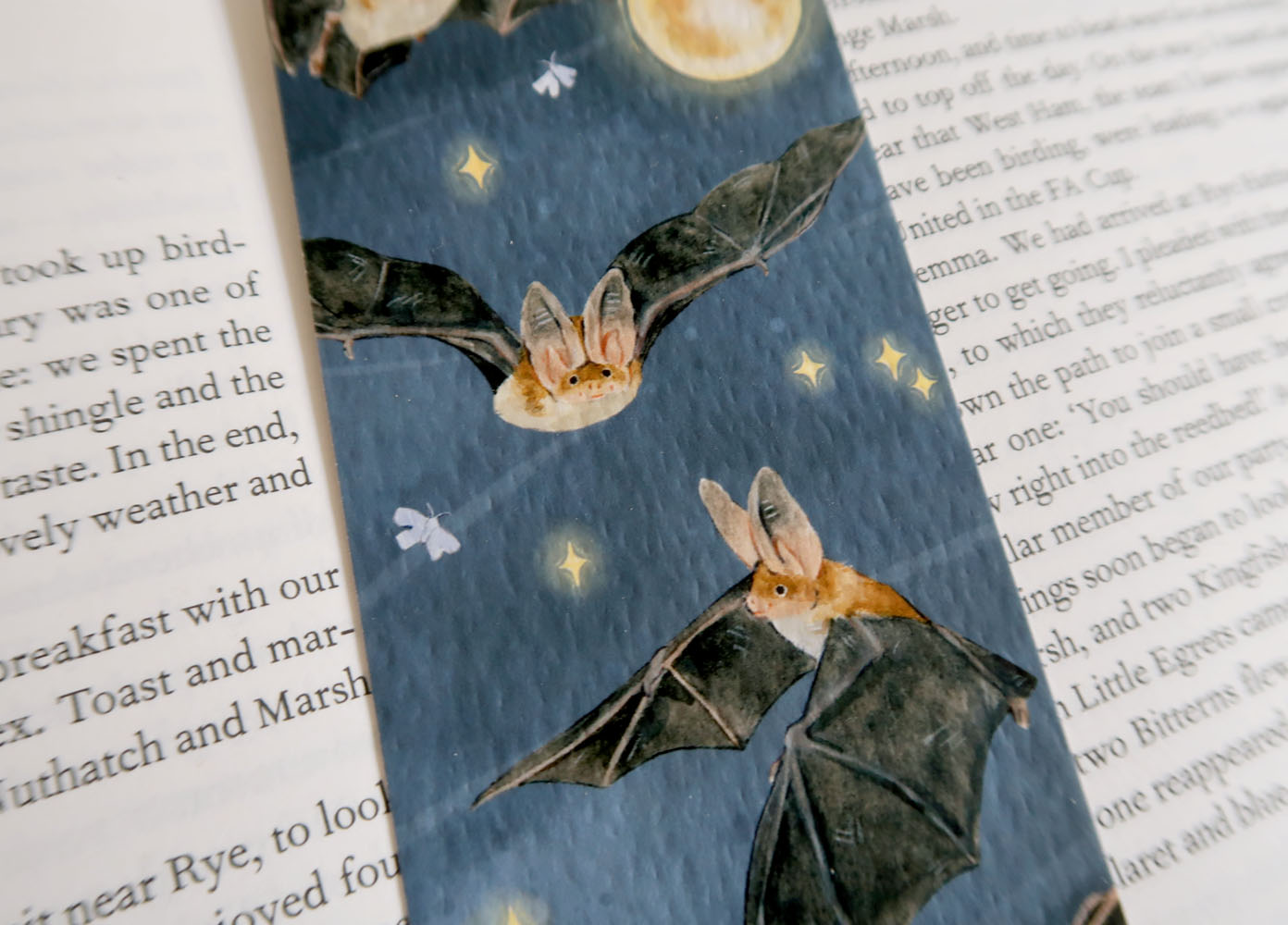 marque-page artisanal motif chauves-souris et ciel étoilé